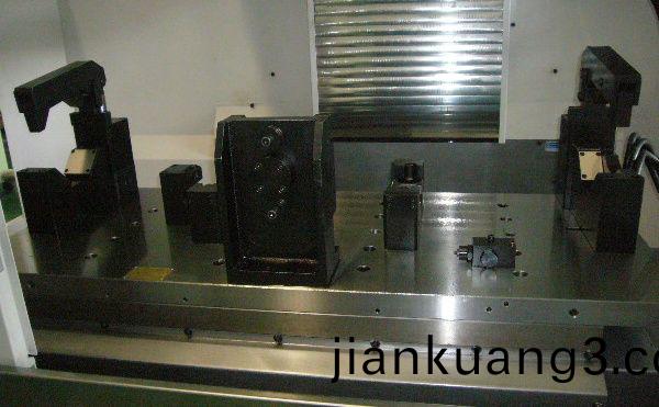 后(hou)橋加工裌具(ju)